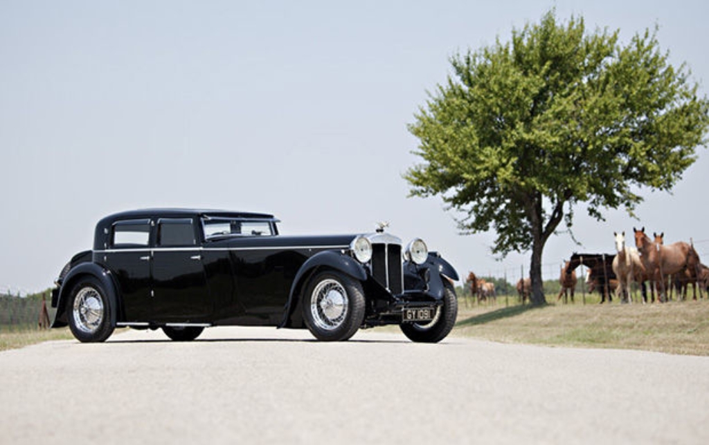 1932-daimler-40-50-double-six-sport-saloon-by-martin-walter-ltd.jpg